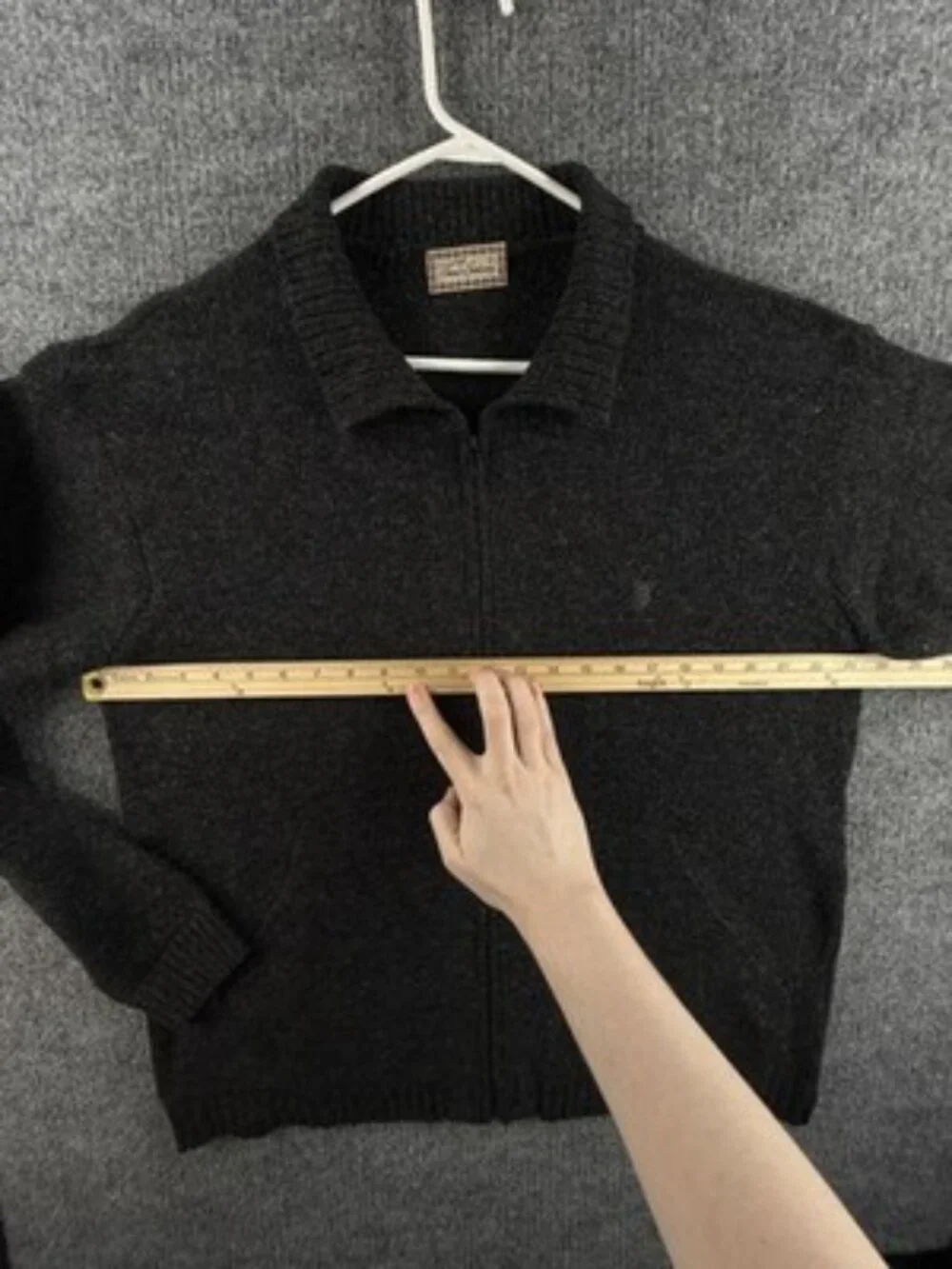 Thomas Burberry Shetland Wool Collared Long Sleeve Dark Gray Full Zip Logo Men